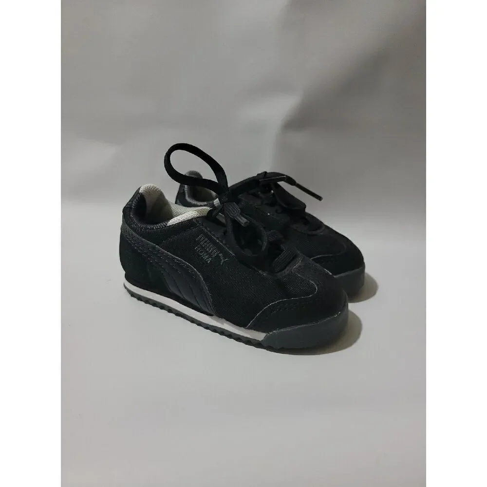 PUMA Roma Basic Sneakers in Black 5C